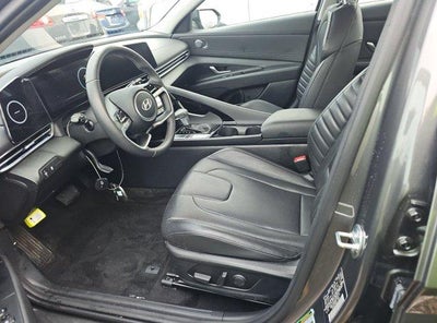 2024 Hyundai ELANTRA Limited IVT
