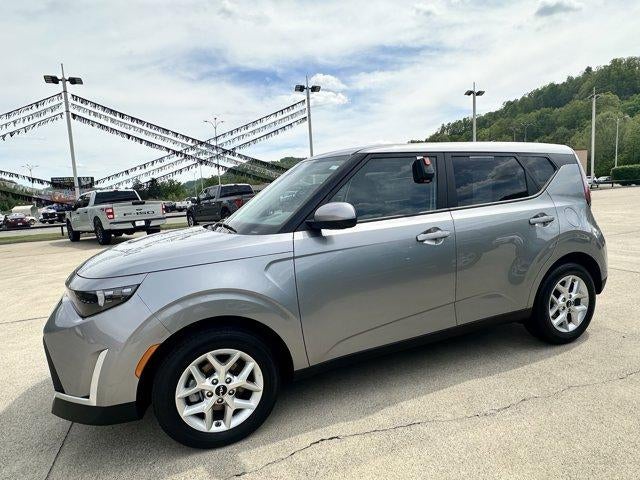 2025 Kia Soul LX FWD