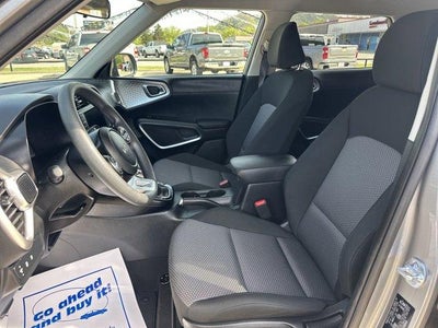 2025 Kia Soul LX FWD