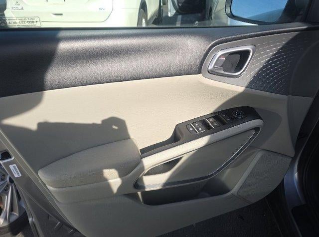 2025 Kia Soul LX FWD