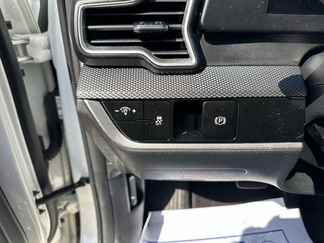 2024 Kia Sportage LX AWD