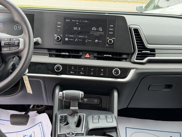 2024 Kia Sportage LX AWD
