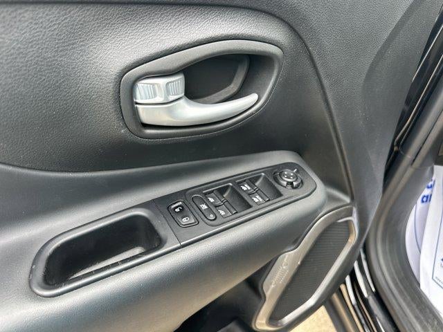 2023 Jeep Renegade Latitude 4x4