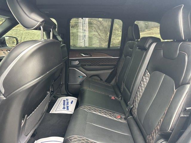 2022 Jeep Grand Cherokee Summit 4x4