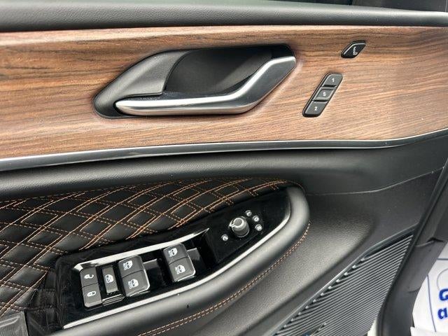 2022 Jeep Grand Cherokee Summit 4x4