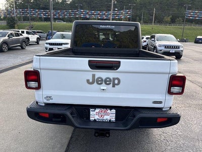 2022 Jeep Gladiator Overland 4x4
