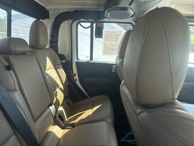 2022 Jeep Gladiator Overland 4x4