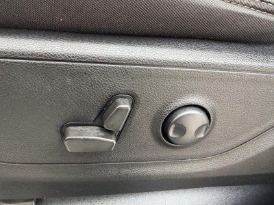 2022 RAM 1500 Big Horn 4x4 Crew Cab 5'7" Box