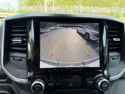 2022 RAM 1500 Big Horn 4x4 Crew Cab 5'7" Box