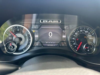 2019 RAM 1500 Big Horn/Lone Star 4x4 Crew Cab 5'7" Box