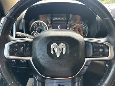 2019 RAM 1500 Big Horn/Lone Star 4x4 Crew Cab 5'7" Box