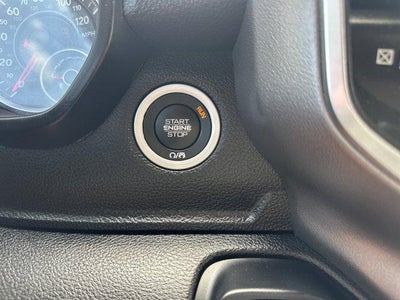 2019 RAM 1500 Big Horn/Lone Star 4x4 Crew Cab 5'7" Box