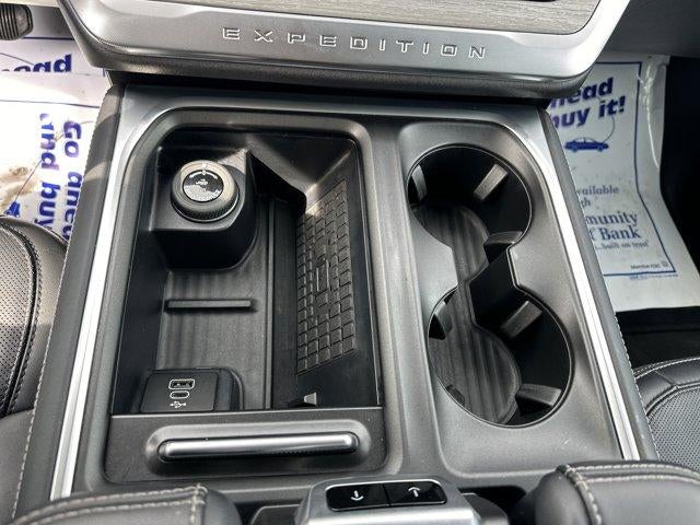 2025 Ford Expedition Max Platinum 4x4