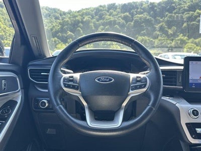 2023 Ford Explorer XLT 4WD