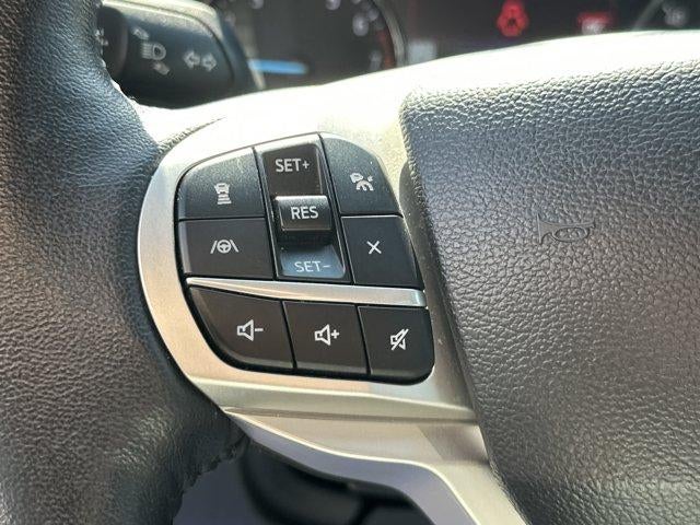 2023 Ford Explorer XLT 4WD