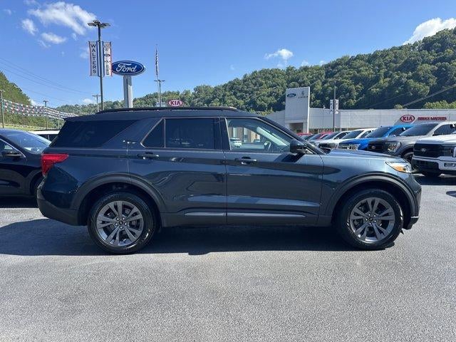 2023 Ford Explorer XLT 4WD