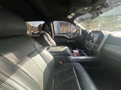 2022 Ford Super Duty F-250 SRW LARIAT 4WD Crew Cab 6.75' Box