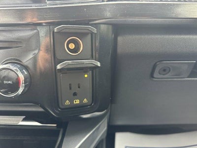 2024 Ford Super Duty F-250 SRW LARIAT 4WD Crew Cab 6.75' Box