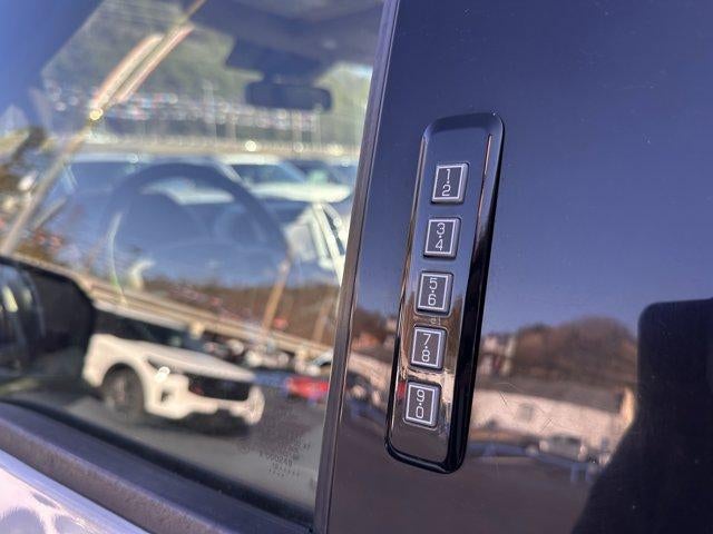 2019 Ford F-150 LARIAT 4WD SuperCrew 5.5' Box