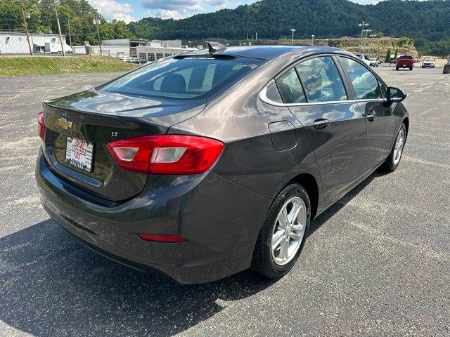 2017 Chevrolet Cruze Sedan LT (Automatic)