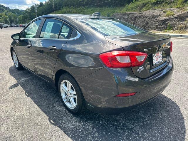 2017 Chevrolet Cruze Sedan LT (Automatic)