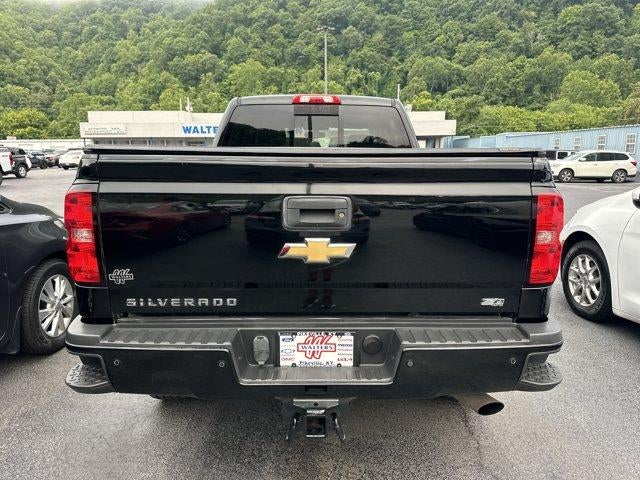 2016 Chevrolet Silverado 2500 HD Crew Cab Standard Box 4-Wheel Drive LTZ