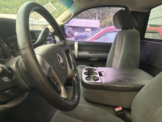 2007 Chevrolet Silverado 1500 2WD Regular Cab Long Box LT w/1LT