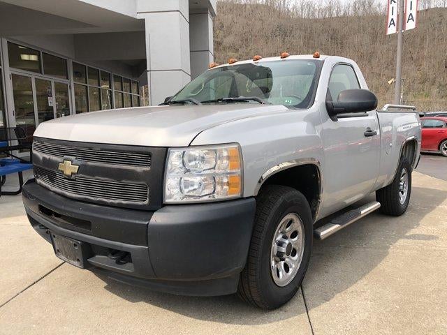 2011 Chevrolet Silverado 1500 Regular Cab Standard Box 4-Wheel Drive Work Truck