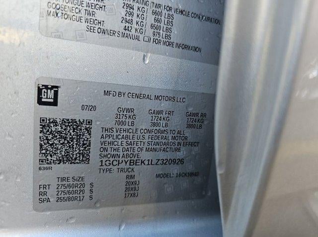 2020 Chevrolet Silverado 1500 Crew Cab Short Box 4-Wheel Drive Custom