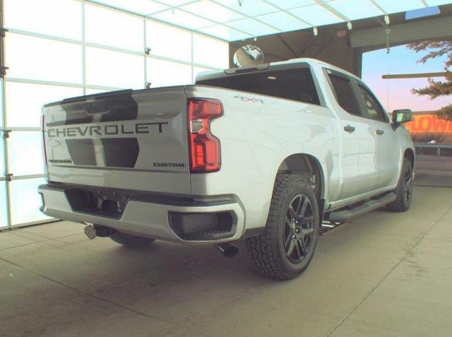 2020 Chevrolet Silverado 1500 Crew Cab Short Box 4-Wheel Drive Custom