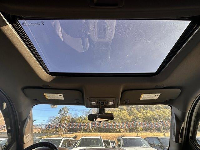 2019 Chevrolet Silverado 1500 Crew Cab Short Box 4-Wheel Drive LT Trail Boss