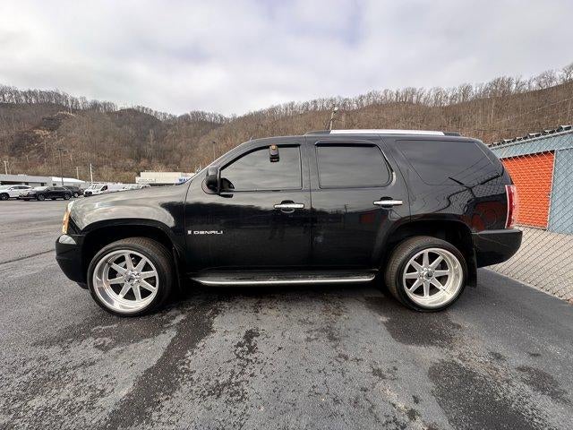 2007 GMC Yukon Denali AWD 4dr