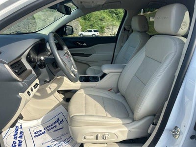 2023 GMC Acadia AWD Denali