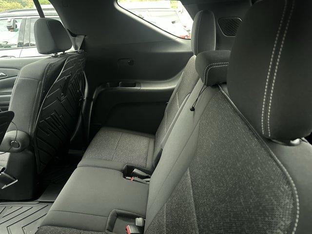 2025 Chevrolet Traverse LT w/2LT