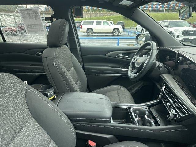 2025 Chevrolet Traverse LT w/2LT