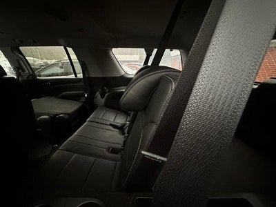 2018 Chevrolet Suburban 4WD 1500 LT