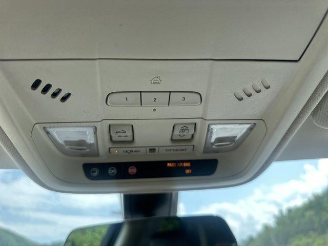 2017 Cadillac XT5 FWD 4dr Luxury