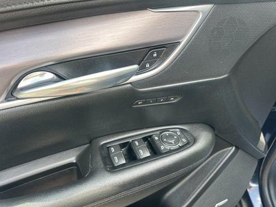 2017 Cadillac XT5 FWD 4dr Luxury