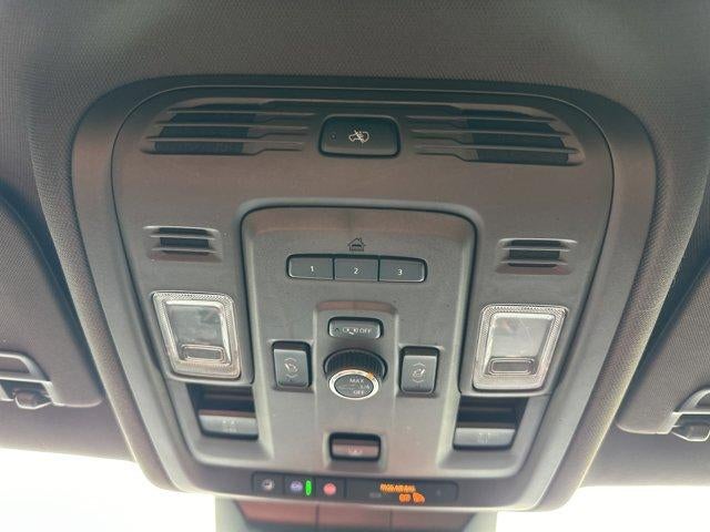 2022 Cadillac Escalade 4WD Sport