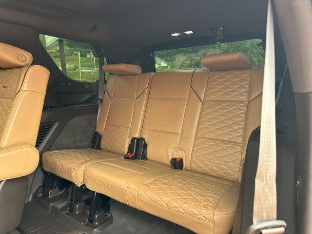 2022 Cadillac Escalade 4WD Sport