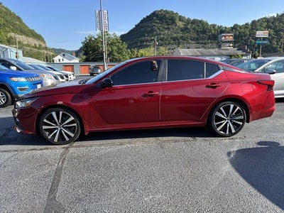 2021 Nissan Altima 2.5 SR Sedan