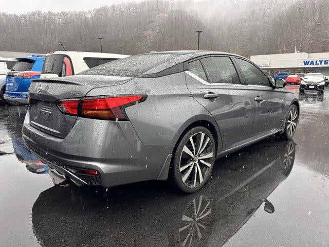 2020 Nissan Altima 2.5 SR Sedan