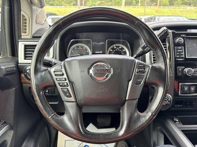 2018 Nissan Titan 4x4 Crew Cab Platinum Reserve