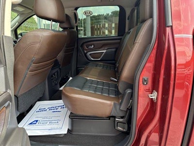 2018 Nissan Titan 4x4 Crew Cab Platinum Reserve