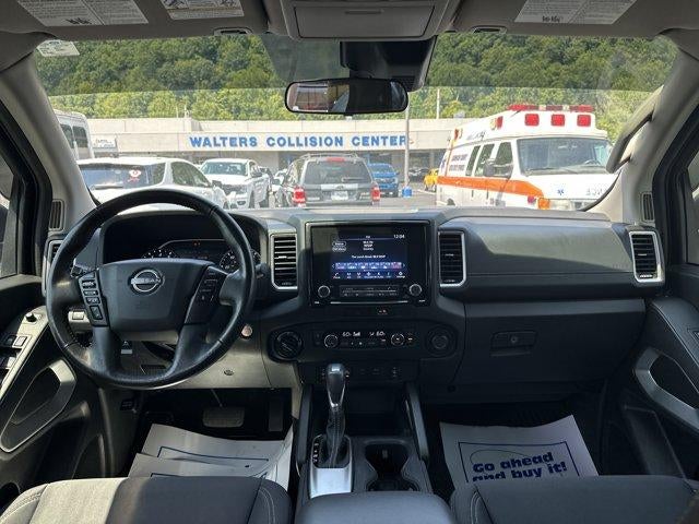 2022 Nissan Frontier Crew Cab 4x4 SV Auto