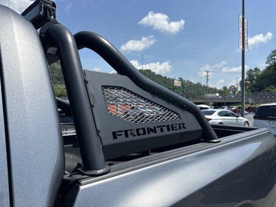 2022 Nissan Frontier Crew Cab 4x4 SV Auto