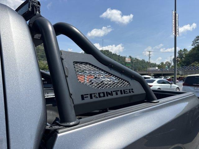 2022 Nissan Frontier Crew Cab 4x4 SV Auto