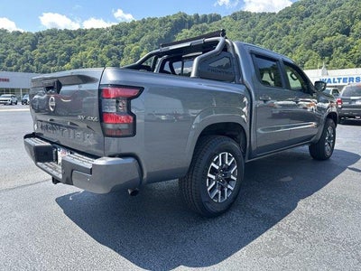 2022 Nissan Frontier Crew Cab 4x4 SV Auto