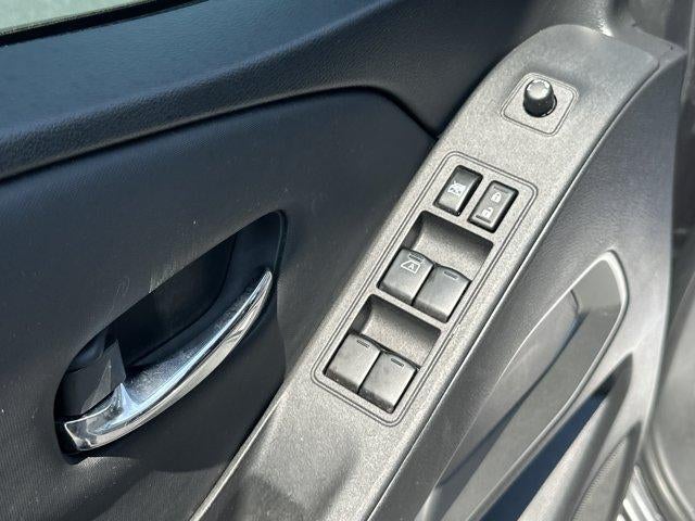 2022 Nissan Frontier Crew Cab 4x4 SV Auto
