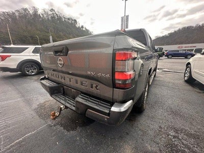 2022 Nissan Frontier Crew Cab 4x4 SV Auto